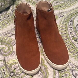 Brown Suede Women’s High-Top Sneakers